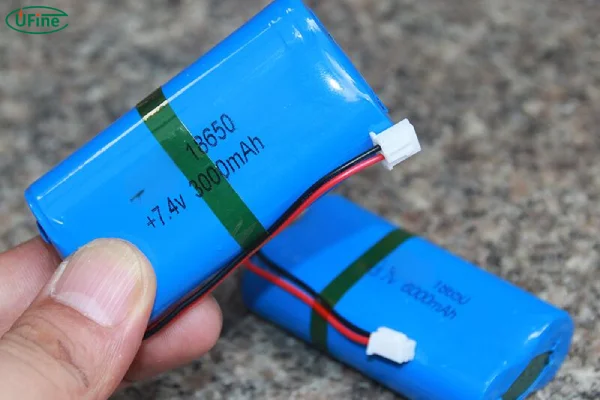 7.4v 18650 battery