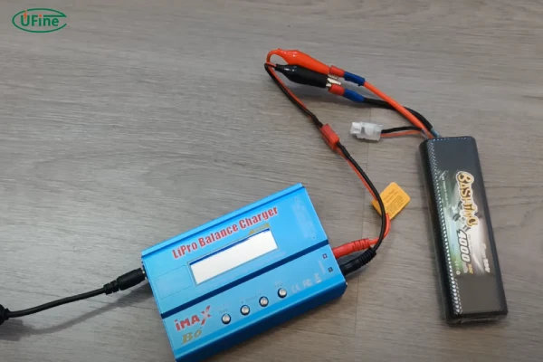 how does a lipo balance charger work