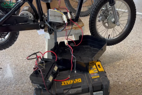 how to replace the dirt bike battery