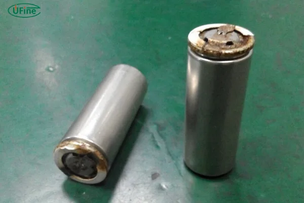 leaking lifepo4 battery