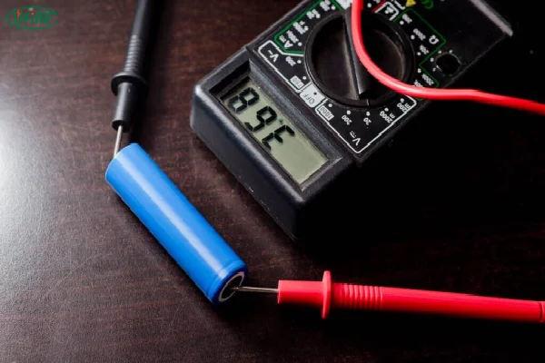 signs of lipo battery low voltage