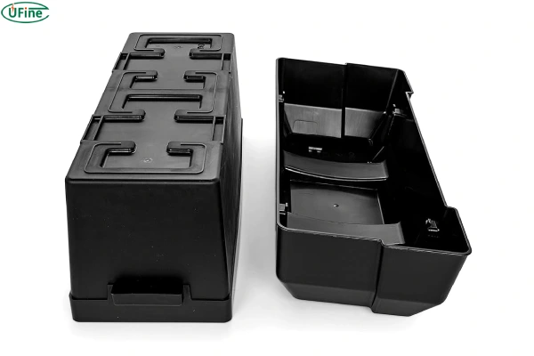 what is an rv battery box