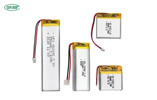 what types of batteries do digital thermometers use